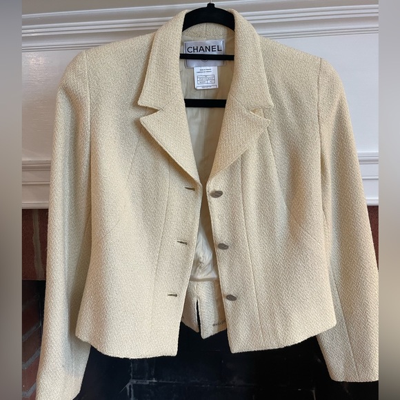 CHANEL Jackets & Blazers - CHANEL yellow blazer